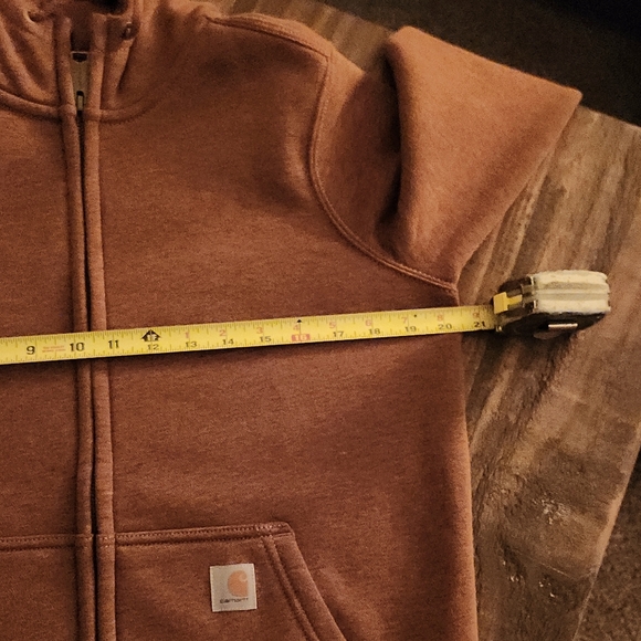 Carhartt Oiled Walnut Heather Full Zip Hoodie and Tee - Picture 10 of 11